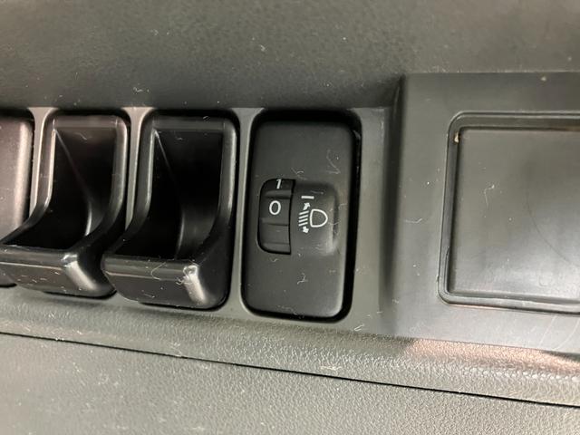 ハイゼットトラックエアコン・パワステ　スペシャル　５ＭＴ　４ＷＤ　車検整備付５速ミッション　パートタイム４ＷＤ　ＡＭ／ＦＭラジオ（滋賀県）の中古車