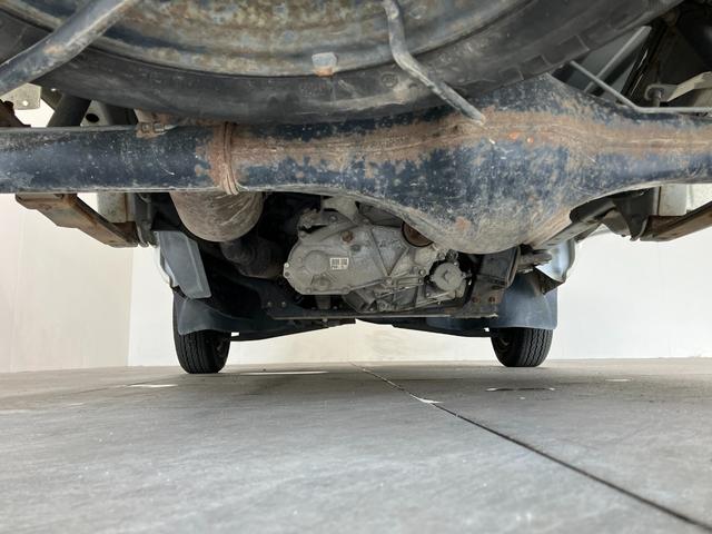 ハイゼットトラックエアコン・パワステ　スペシャル　５ＭＴ　４ＷＤ　車検整備付５速ミッション　パートタイム４ＷＤ　ＡＭ／ＦＭラジオ（滋賀県）の中古車