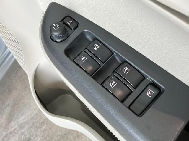 パッソＸ　走行４万６千キロ　ワンセグナビ　車検整備付キーレス　エコアイドル　ワンセグナビ　ＣＤ　ＥＴＣ車載器（滋賀県）の中古車