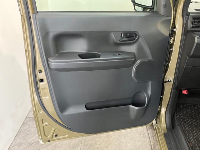 ピクシスメガＤ　ワンセグナビ　ＥＴＣ　走行３万７千キロ弱　車検整備付横滑り防止装置　ワンセグナビ　Ｂｌｕｅｔｏｏｔｈ　ＥＴＣ車載器　キーレス　　エコアイドル（滋賀県）の中古車