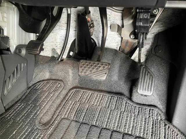 ピクシスメガＤ　ワンセグナビ　ＥＴＣ　走行３万７千キロ弱　車検整備付横滑り防止装置　ワンセグナビ　Ｂｌｕｅｔｏｏｔｈ　ＥＴＣ車載器　キーレス　　エコアイドル（滋賀県）の中古車