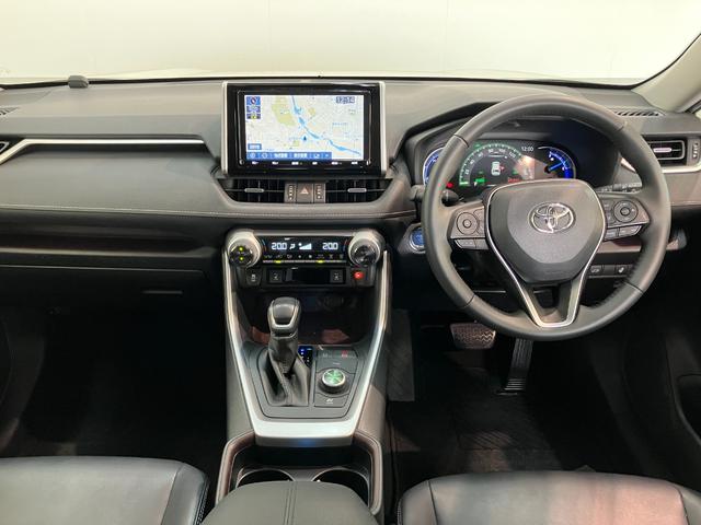 ＲＡＶ４ハイブリッドＧ　４ＷＤ　９型ナビ　バックカメラ　ドラレコ衝突被害軽減ブレーキ　コーナーセンサー　９インチフルセグナビ　バックカメラ　ドラレコ　レーダークルーズコントロール　パワーバックドア　運転席側パワーシート　ＬＥＤ　オートライト　スマートキー（滋賀県）の中古車