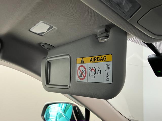 ＲＡＶ４ハイブリッドＧ　４ＷＤ　９型ナビ　バックカメラ　ドラレコ衝突被害軽減ブレーキ　コーナーセンサー　９インチフルセグナビ　バックカメラ　ドラレコ　レーダークルーズコントロール　パワーバックドア　運転席側パワーシート　ＬＥＤ　オートライト　スマートキー（滋賀県）の中古車