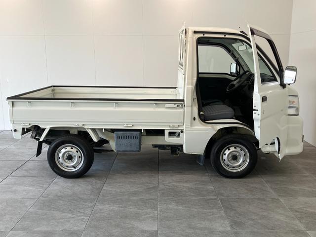ハイゼットトラック農用スペシャル　４ＷＤ　５ＭＴ　走行４万キロ台エアコン　パワステ　パートタイム４ＷＤ　５ＭＴ車　Ｈｉ−Ｌｏ切替　荷台作業灯　ＡＭ／ＦＭラジオ（滋賀県）の中古車