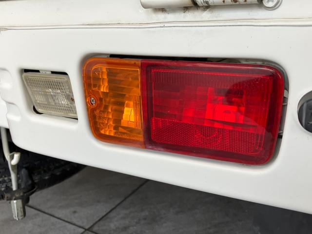 ハイゼットトラック農用スペシャル　４ＷＤ　５ＭＴ　走行４万キロ台エアコン　パワステ　パートタイム４ＷＤ　５ＭＴ車　Ｈｉ−Ｌｏ切替　荷台作業灯　ＡＭ／ＦＭラジオ（滋賀県）の中古車