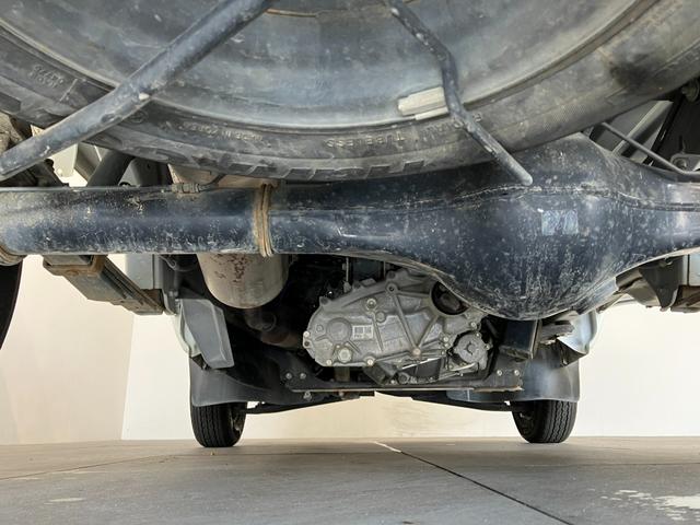 ハイゼットトラック農用スペシャル　４ＷＤ　５ＭＴ　走行４万キロ台エアコン　パワステ　パートタイム４ＷＤ　５ＭＴ車　Ｈｉ−Ｌｏ切替　荷台作業灯　ＡＭ／ＦＭラジオ（滋賀県）の中古車