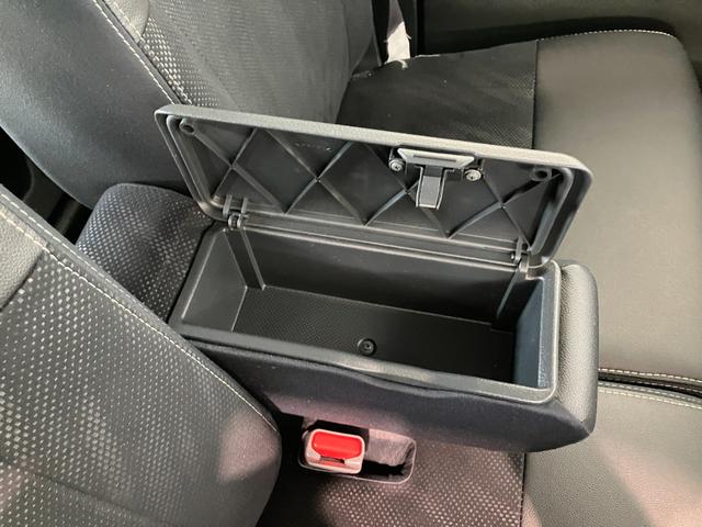 タントカスタムＲＳトップエディションＳＡ２　８型ナビ　バックカメラ追突被害軽減ブレーキ　スマアシ２　ＬＥＤ　スマートキー　両側電動スライドドア　８インチフルセグナビ　ＤＶＤ　Ｂｌｕｅｔｏｏｔｈ　ＵＳＢ　バックカメラ（滋賀県）の中古車