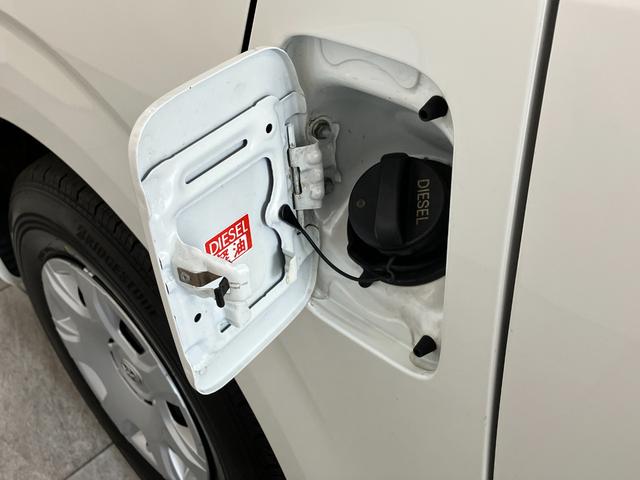ハイエースバンスーパーＧＬ　ダークプライム２　軽油　ナビ　パノラマカメラディーゼル車　追突被害軽減ブレーキ　ＴＳＳ　コーナーセンサー　ＬＥＤ　スマートキー　両側電動スライドドア　　フルセグナビ　ＤＶＤ　Ｂｌｕｅｔｏｏｔｈ　パノラマカメラ　ＥＴＣ２．０（滋賀県）の中古車