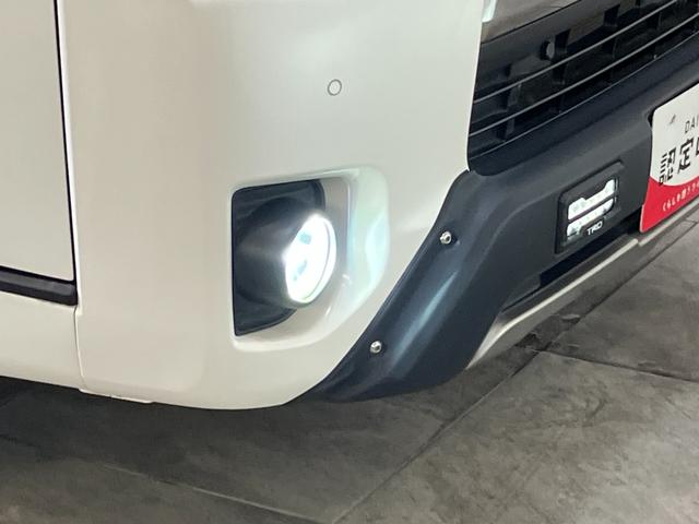ハイエースバンスーパーＧＬ　ダークプライム２　軽油　ナビ　パノラマカメラディーゼル車　追突被害軽減ブレーキ　ＴＳＳ　コーナーセンサー　ＬＥＤ　スマートキー　両側電動スライドドア　　フルセグナビ　ＤＶＤ　Ｂｌｕｅｔｏｏｔｈ　パノラマカメラ　ＥＴＣ２．０（滋賀県）の中古車