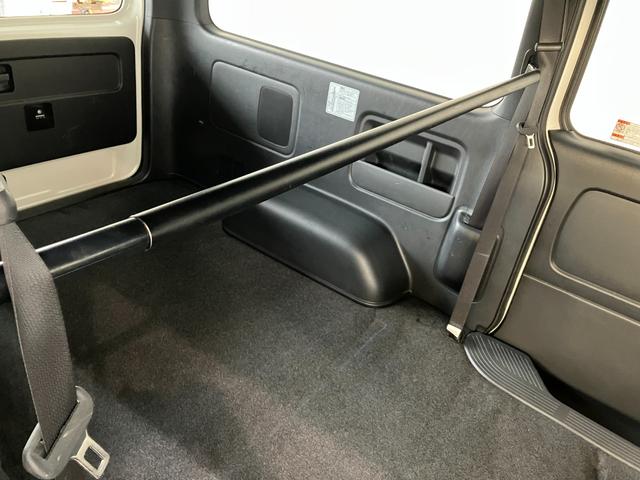 ハイエースバンスーパーＧＬ　ダークプライム２　軽油　ナビ　パノラマカメラディーゼル車　追突被害軽減ブレーキ　ＴＳＳ　コーナーセンサー　ＬＥＤ　スマートキー　両側電動スライドドア　　フルセグナビ　ＤＶＤ　Ｂｌｕｅｔｏｏｔｈ　パノラマカメラ　ＥＴＣ２．０（滋賀県）の中古車