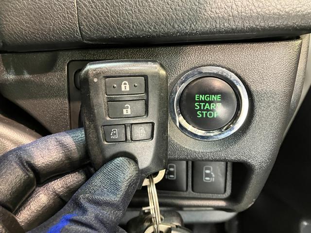 ハイエースバンスーパーＧＬ　ダークプライム２　軽油　ナビ　パノラマカメラディーゼル車　追突被害軽減ブレーキ　ＴＳＳ　コーナーセンサー　ＬＥＤ　スマートキー　両側電動スライドドア　　フルセグナビ　ＤＶＤ　Ｂｌｕｅｔｏｏｔｈ　パノラマカメラ　ＥＴＣ２．０（滋賀県）の中古車