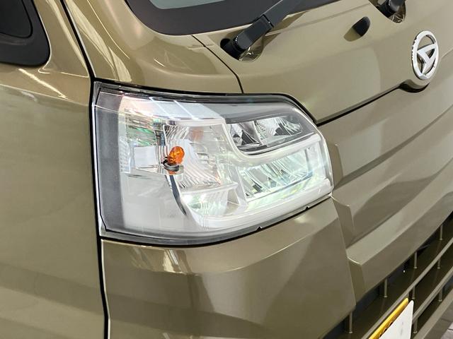 ハイゼットトラックスタンダードＳＡ３ｔ　４ＷＤ　ＡＴ車　キーレス　ＬＥＤ追突被害軽減ブレーキ　スマアシ３ｔ　ＬＥＤライト　荷台作業灯　キーレス　パワーウインドウ　パートタイム４ＷＤ　ＡＭ／ＦＭステレオ（滋賀県）の中古車