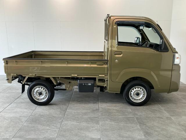 ハイゼットトラックスタンダードＳＡ３ｔ　４ＷＤ　ＡＴ車　キーレス　ＬＥＤ追突被害軽減ブレーキ　スマアシ３ｔ　ＬＥＤライト　荷台作業灯　キーレス　パワーウインドウ　パートタイム４ＷＤ　ＡＭ／ＦＭステレオ（滋賀県）の中古車