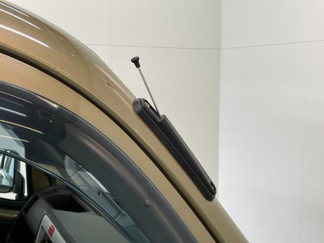 ハイゼットトラックスタンダードＳＡ３ｔ　４ＷＤ　ＡＴ車　キーレス　ＬＥＤ追突被害軽減ブレーキ　スマアシ３ｔ　ＬＥＤライト　荷台作業灯　キーレス　パワーウインドウ　パートタイム４ＷＤ　ＡＭ／ＦＭステレオ（滋賀県）の中古車