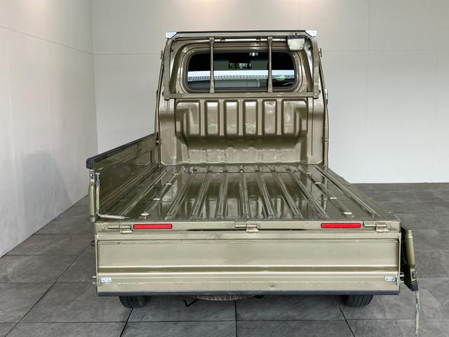 ハイゼットトラックスタンダードＳＡ３ｔ　４ＷＤ　ＡＴ車　キーレス　ＬＥＤ追突被害軽減ブレーキ　スマアシ３ｔ　ＬＥＤライト　荷台作業灯　キーレス　パワーウインドウ　パートタイム４ＷＤ　ＡＭ／ＦＭステレオ（滋賀県）の中古車