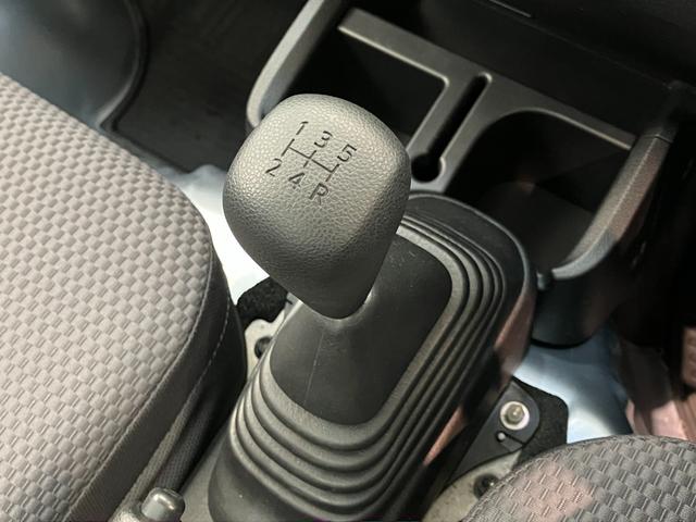 ハイゼットトラックエクストラＳＡIIIｔ　４ＷＤ　５ＭＴ　デフロック　ＬＥＤ追突被害軽減ブレーキ　スマアシ３ｔ　ＬＥＤ　キーレス　荷台作業灯　パートタイム４ＷＤ　Ｈｉ−Ｌｏ切替　デフロック　リヤ４枚リーフスプリング　ＣＤステレオ（滋賀県）の中古車