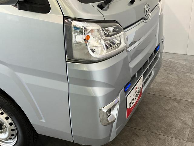 ハイゼットトラックエクストラＳＡIIIｔ　４ＷＤ　５ＭＴ　デフロック　ＬＥＤ追突被害軽減ブレーキ　スマアシ３ｔ　ＬＥＤ　キーレス　荷台作業灯　パートタイム４ＷＤ　Ｈｉ−Ｌｏ切替　デフロック　リヤ４枚リーフスプリング　ＣＤステレオ（滋賀県）の中古車