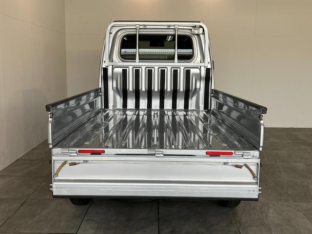 ハイゼットトラックエクストラＳＡIIIｔ　４ＷＤ　５ＭＴ　デフロック　ＬＥＤ追突被害軽減ブレーキ　スマアシ３ｔ　ＬＥＤ　キーレス　荷台作業灯　パートタイム４ＷＤ　Ｈｉ−Ｌｏ切替　デフロック　リヤ４枚リーフスプリング　ＣＤステレオ（滋賀県）の中古車