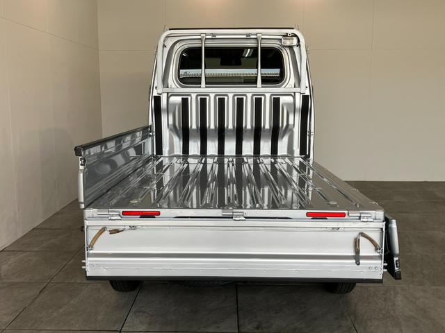 ハイゼットトラックエクストラＳＡIIIｔ　４ＷＤ　５ＭＴ　デフロック　ＬＥＤ追突被害軽減ブレーキ　スマアシ３ｔ　ＬＥＤ　キーレス　荷台作業灯　パートタイム４ＷＤ　Ｈｉ−Ｌｏ切替　デフロック　リヤ４枚リーフスプリング　ＣＤステレオ（滋賀県）の中古車