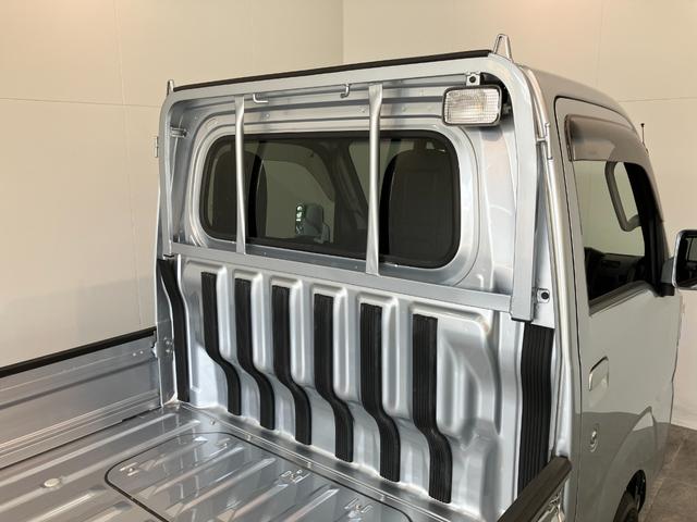 ハイゼットトラックエクストラＳＡIIIｔ　４ＷＤ　５ＭＴ　デフロック　ＬＥＤ追突被害軽減ブレーキ　スマアシ３ｔ　ＬＥＤ　キーレス　荷台作業灯　パートタイム４ＷＤ　Ｈｉ−Ｌｏ切替　デフロック　リヤ４枚リーフスプリング　ＣＤステレオ（滋賀県）の中古車