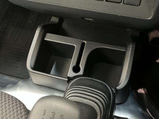 ハイゼットトラックエクストラＳＡIIIｔ　４ＷＤ　５ＭＴ　デフロック　ＬＥＤ追突被害軽減ブレーキ　スマアシ３ｔ　ＬＥＤ　キーレス　荷台作業灯　パートタイム４ＷＤ　Ｈｉ−Ｌｏ切替　デフロック　リヤ４枚リーフスプリング　ＣＤステレオ（滋賀県）の中古車