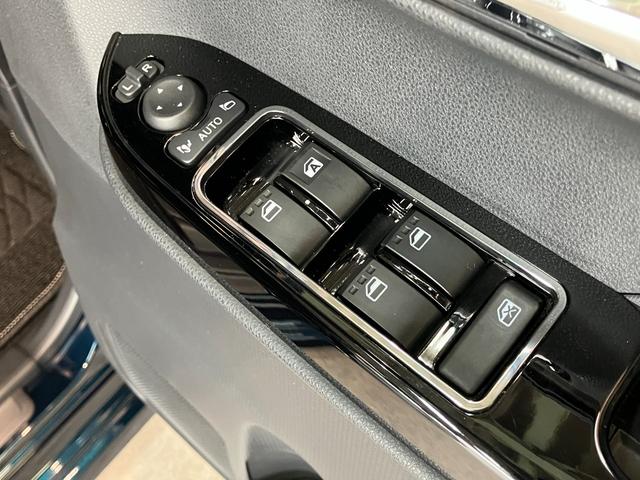 タントカスタムＲＳスタイルセレクション　４ＷＤ　９型ナビ　Ｐカメラ追突被害軽減ブレーキ　コーナーセンサー　ＬＥＤ　両側電動スライドドア　レーダークルーズコントロール　シートヒーター　９型フルセグナビ　ＤＶＤ　Ｂｌｕｅｔｏｏｔｈ　ＵＳＢ　パノラマカメラ　前後ドラレコ（滋賀県）の中古車