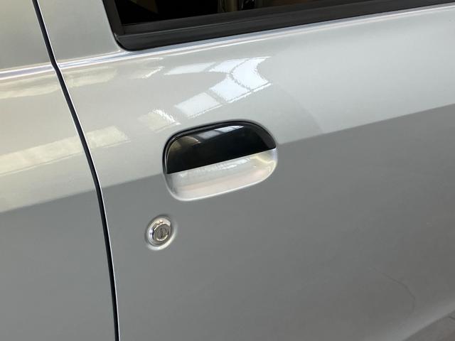 ミラＸスペシャル　５速ミッション　キーレス　アルミホイールキーレス　ＣＤステレオ　ＡＵＸ端子　ＥＴＣ車載器（滋賀県）の中古車