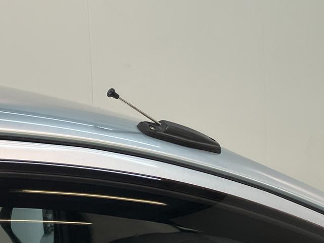 ミラＸスペシャル　５速ミッション　キーレス　アルミホイールキーレス　ＣＤステレオ　ＡＵＸ端子　ＥＴＣ車載器（滋賀県）の中古車
