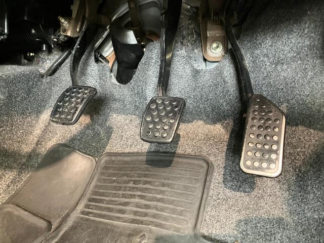 ミラＸスペシャル　５速ミッション　キーレス　アルミホイールキーレス　ＣＤステレオ　ＡＵＸ端子　ＥＴＣ車載器（滋賀県）の中古車