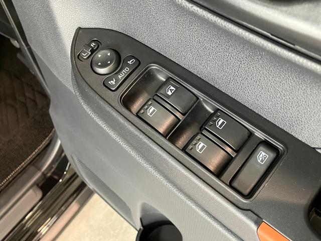 タントファンクロスターボ　両側電動スライドドア　前席シートヒーター追突被害軽減ブレーキ　スマアシ　コーナーセンサー　ＬＥＤ　スマートキー　両側電動スライドドア　前席シートヒーター　ＣＤステレオ　ＡＵＸ端子　ナビ取付時用バックカメラ（滋賀県）の中古車
