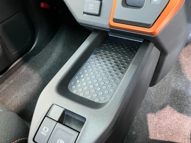 タフトＧ　届出済未使用車　前席シートヒーター　スマートキー追突被害軽減ブレーキ　スマアシ　コーナーセンサー　ＬＥＤ　スマートキー　前席シートヒーター　オートエアコン　ナビ取付時用バックカメラ（滋賀県）の中古車