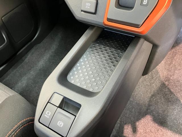 タフトＧ　届出済未使用車　前席シートヒーター　コーナーセンサー追突被害軽減ブレーキ　スマアシ　コーナーセンサー　ＬＥＤ　スマートキー　前席シートヒーター　オートエアコン　ナビ取付時用バックカメラ（滋賀県）の中古車