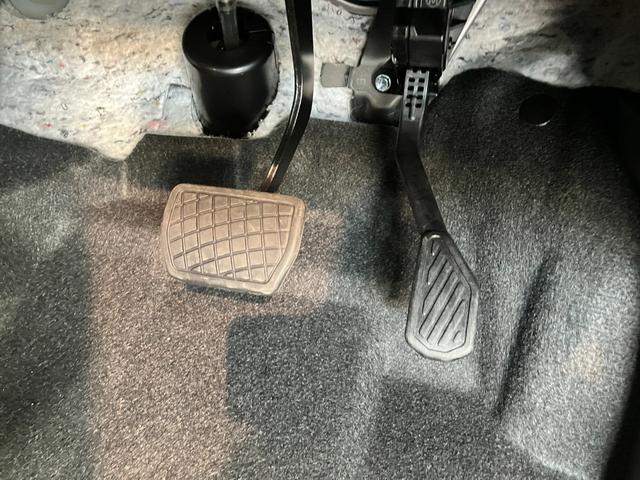 タントカスタムＸ　届出済未使用車　両側電動スライドドア追突被害軽減ブレーキ　スマアシ　コーナーセンサー　ＬＥＤ　スマートキー　両側電動スライドドア　前席シートヒーター　オートエアコン　ナビ取付時用バックカメラ（滋賀県）の中古車