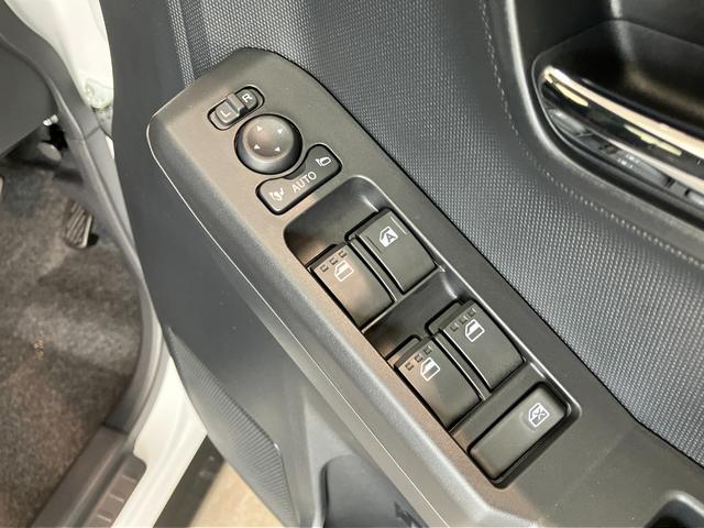 タフトＧダーククロムベンチャー　届出済未使用車　前席シートヒーター追突被害軽減ブレーキ　スマアシ　コーナーセンサー　ＬＥＤ　スマートキー　オートエアコン　前席シートヒーター　ナビ取付時用バックカメラ（滋賀県）の中古車