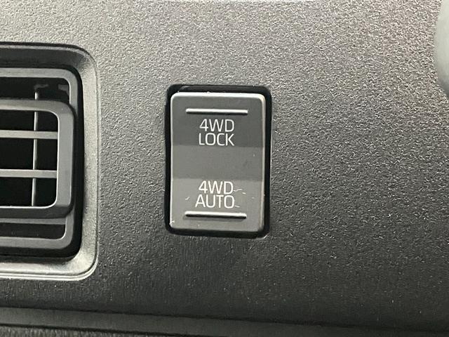 ハイゼットカーゴＤＸ　４ＷＤ　ＣＶＴ　コーナーセンサー　キーレス　ドラレコ追突被害軽減ブレーキ　スマアシ　コーナーセンサー　キーレス　パートタイム４ＷＤ　前席パワーウインドウ　リヤヒーターダクト　ドラレコ（滋賀県）の中古車