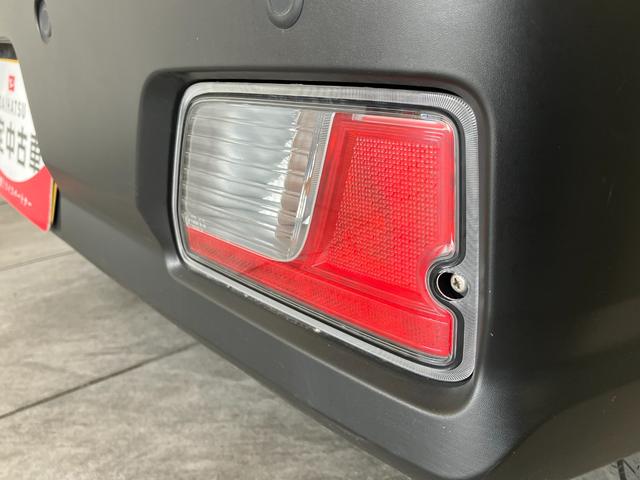 ハイゼットカーゴＤＸ　４ＷＤ　ＣＶＴ　コーナーセンサー　キーレス　ドラレコ追突被害軽減ブレーキ　スマアシ　コーナーセンサー　キーレス　パートタイム４ＷＤ　前席パワーウインドウ　リヤヒーターダクト　ドラレコ（滋賀県）の中古車