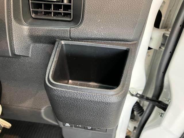 ハイゼットカーゴＤＸ　４ＷＤ　ＣＶＴ　コーナーセンサー　キーレス　ドラレコ追突被害軽減ブレーキ　スマアシ　コーナーセンサー　キーレス　パートタイム４ＷＤ　前席パワーウインドウ　リヤヒーターダクト　ドラレコ（滋賀県）の中古車