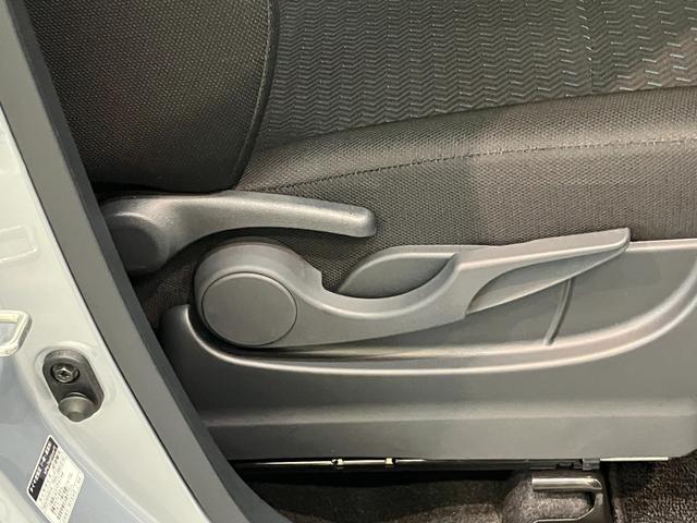 トールカスタムＧ　フルセグナビ　バックカメラ　両側電動スライドドア追突被害軽減ブレーキ　スマアシ　コーナーセンサー　ＬＥＤ　スマートキー　両側電動スライドドア　レーダークルーズコントロール　フルセグナビ　ＤＶＤ　Ｂｌｕｅｔｏｏｔｈ　ＵＳＢ　バックカメラ（滋賀県）の中古車
