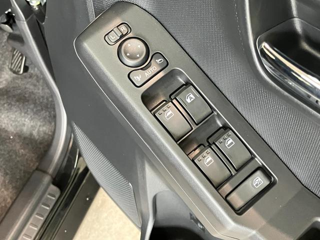 タフトＧダーククロムベンチャー　届出済未使用車　前席シートヒーター追突被害軽減ブレーキ　スマアシ　コーナーセンサー　ＬＥＤ　スマートキー　オートエアコン　前席シートヒーター　ナビ取付時用バックカメラ（滋賀県）の中古車