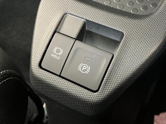 タフトＧダーククロムベンチャー　ＬＥＤ　届出済未使用車追突被害軽減ブレーキ　コーナーセンサー　ＬＥＤ　スマートキー　オートエアコン　前席シートヒーター　ナビ取付時用バックカメラ　オートライト　エコアイドル（滋賀県）の中古車