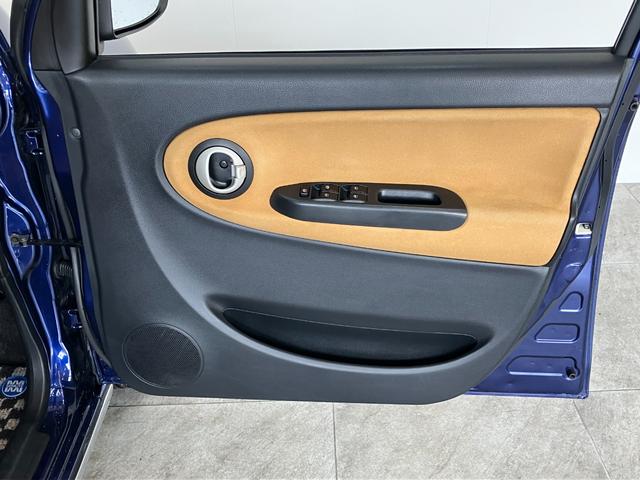 ミラジーノプレミアムＸ　走行５万５千キロ台７　車検整備付ウッド調インテリア　ＭＯＭＯステアリング　オートエアコン　キーレス　ナビ（滋賀県）の中古車