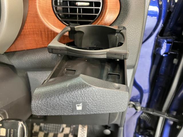 ミラジーノプレミアムＸ　走行５万５千キロ台７　車検整備付ウッド調インテリア　ＭＯＭＯステアリング　オートエアコン　キーレス　ナビ（滋賀県）の中古車