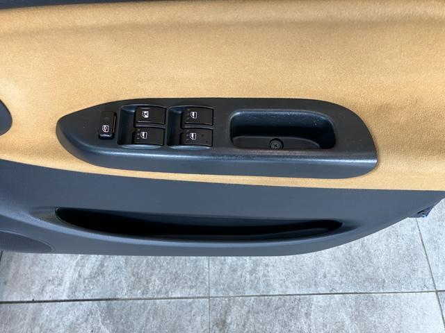 ミラジーノプレミアムＸ　走行５万５千キロ台７　車検整備付ウッド調インテリア　ＭＯＭＯステアリング　オートエアコン　キーレス　ナビ（滋賀県）の中古車