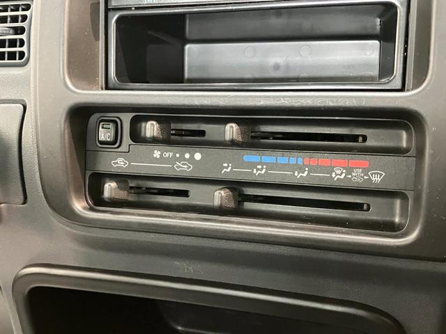 ハイゼットトラックエアコン・パワステ　スペシャル　２ＷＤ　５ＭＴＡＭ／ＦＭラジオ（滋賀県）の中古車