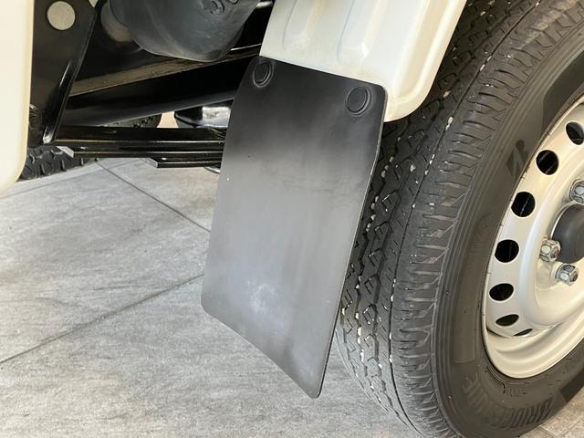 ハイゼットトラックスタンダードＳＡ３ｔ　４ＷＤ　ＡＴ車追突被害軽減ブレーキ　スマアシ３ｔ　パートタイム４ＷＤ　ＡＴ車　エアコン　パワステ　ＡＭ／ＦＭラジオ（滋賀県）の中古車