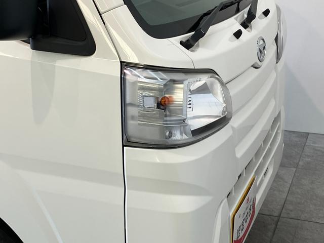 ハイゼットトラックスタンダードＳＡ３ｔ　４ＷＤ　ＡＴ車追突被害軽減ブレーキ　スマアシ３ｔ　パートタイム４ＷＤ　ＡＴ車　エアコン　パワステ　ＡＭ／ＦＭラジオ（滋賀県）の中古車