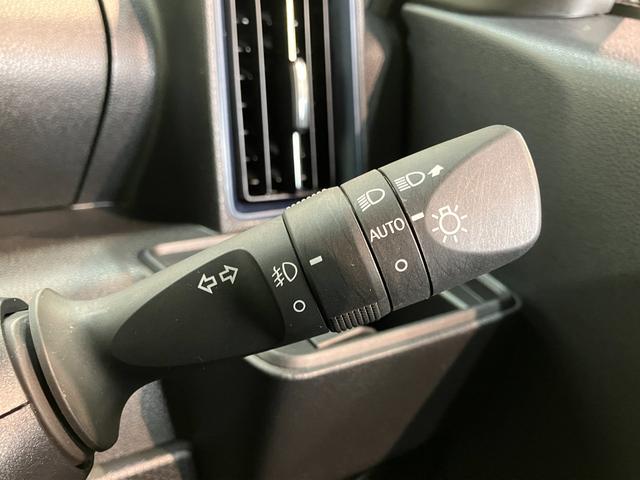 タントカスタムＲＳ　フルセグナビ　バックカメラ　後席モニター衝突被害軽減ブレーキ　コーナーセンサー　両側電動スライドドア　シートヒーター　ＬＥＤ　フルセグナビ　ＤＶＤ　Ｂｌｕｅｔｏｏｔｈ　後席モニター　バックカメラ　前後ドラレコ　オートライト　スマートキー（滋賀県）の中古車