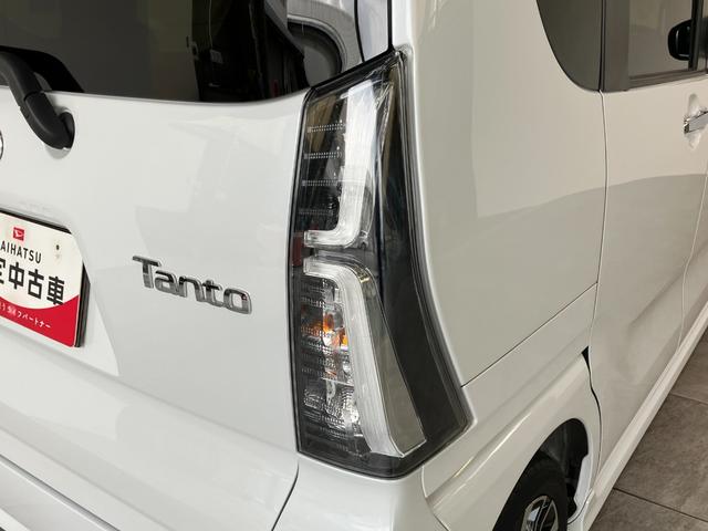 タントカスタムＲＳ　フルセグナビ　バックカメラ　後席モニター衝突被害軽減ブレーキ　コーナーセンサー　両側電動スライドドア　シートヒーター　ＬＥＤ　フルセグナビ　ＤＶＤ　Ｂｌｕｅｔｏｏｔｈ　後席モニター　バックカメラ　前後ドラレコ　オートライト　スマートキー（滋賀県）の中古車