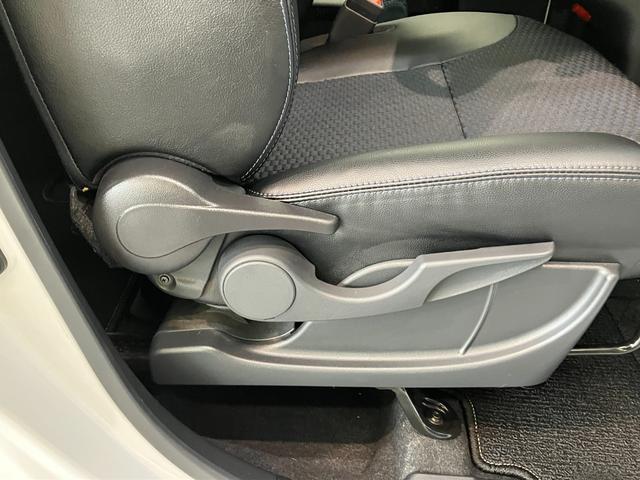 タントカスタムＲＳ　フルセグナビ　バックカメラ　後席モニター衝突被害軽減ブレーキ　コーナーセンサー　両側電動スライドドア　シートヒーター　ＬＥＤ　フルセグナビ　ＤＶＤ　Ｂｌｕｅｔｏｏｔｈ　後席モニター　バックカメラ　前後ドラレコ　オートライト　スマートキー（滋賀県）の中古車