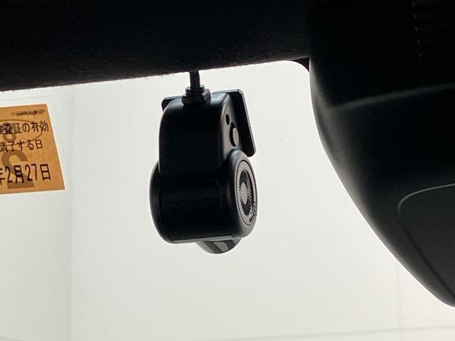 タントカスタムＲＳ　フルセグナビ　バックカメラ　後席モニター衝突被害軽減ブレーキ　コーナーセンサー　両側電動スライドドア　シートヒーター　ＬＥＤ　フルセグナビ　ＤＶＤ　Ｂｌｕｅｔｏｏｔｈ　後席モニター　バックカメラ　前後ドラレコ　オートライト　スマートキー（滋賀県）の中古車